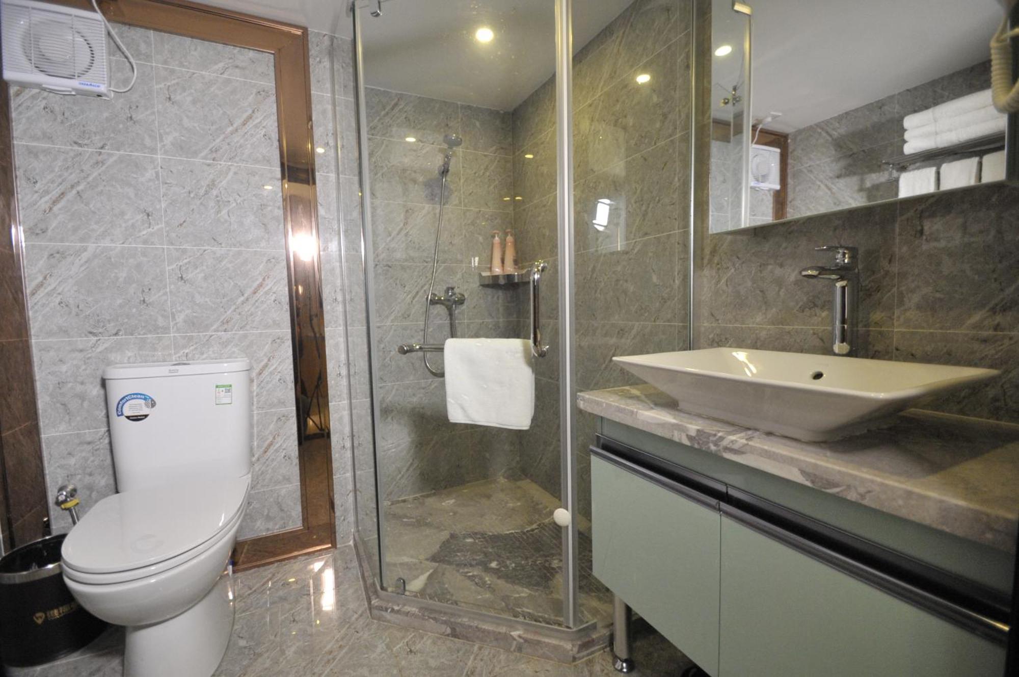 Waifiden Duplex Hotel Apartment Zhongyong Jinyu Branch-Free Shuttle Bus During The Canton Fair Eksteriør bilde