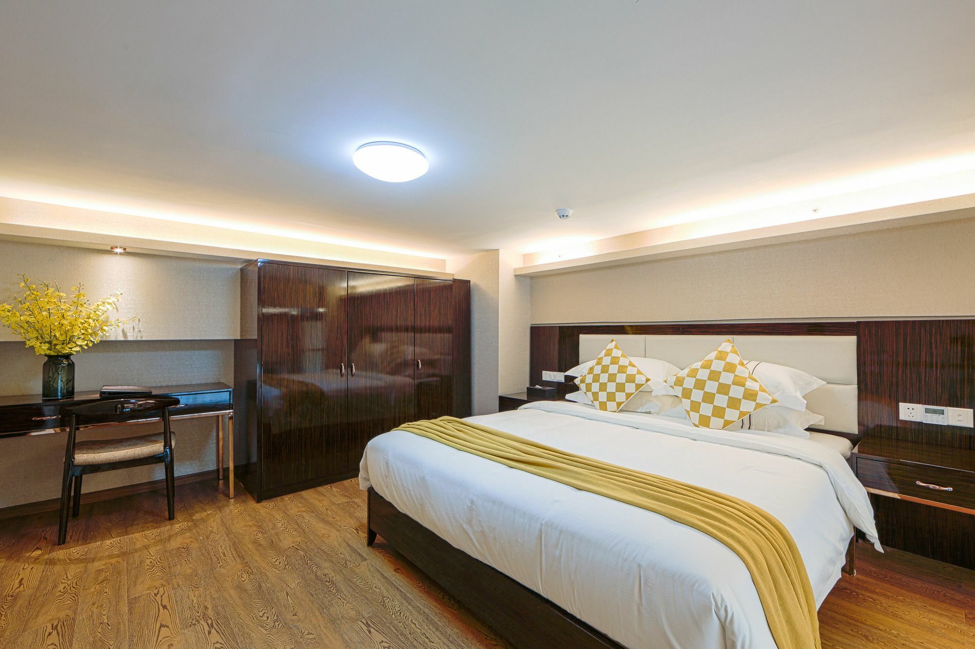 Waifiden Duplex Hotel Apartment Zhongyong Jinyu Branch-Free Shuttle Bus During The Canton Fair Eksteriør bilde