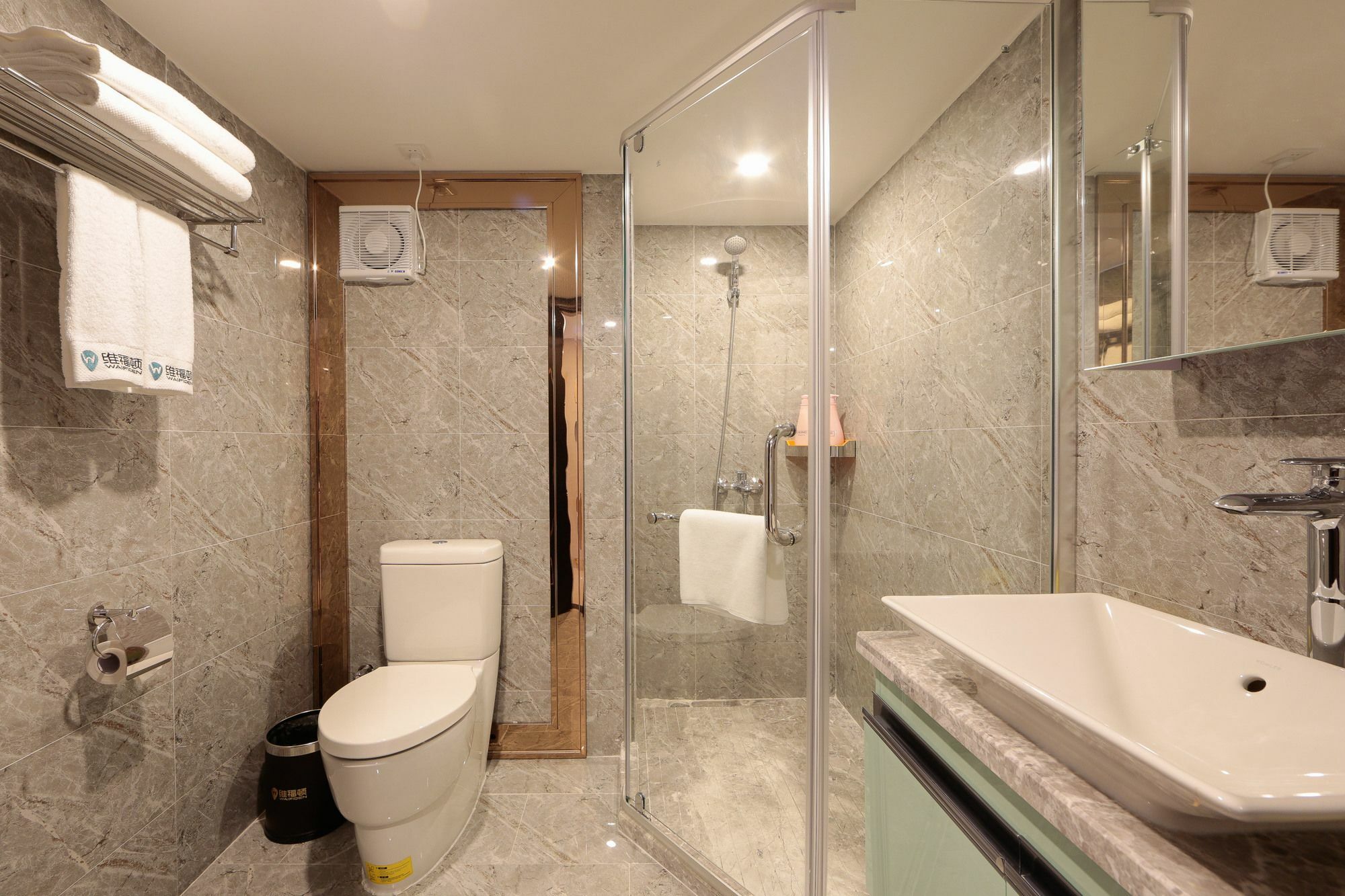 Waifiden Duplex Hotel Apartment Zhongyong Jinyu Branch-Free Shuttle Bus During The Canton Fair Eksteriør bilde