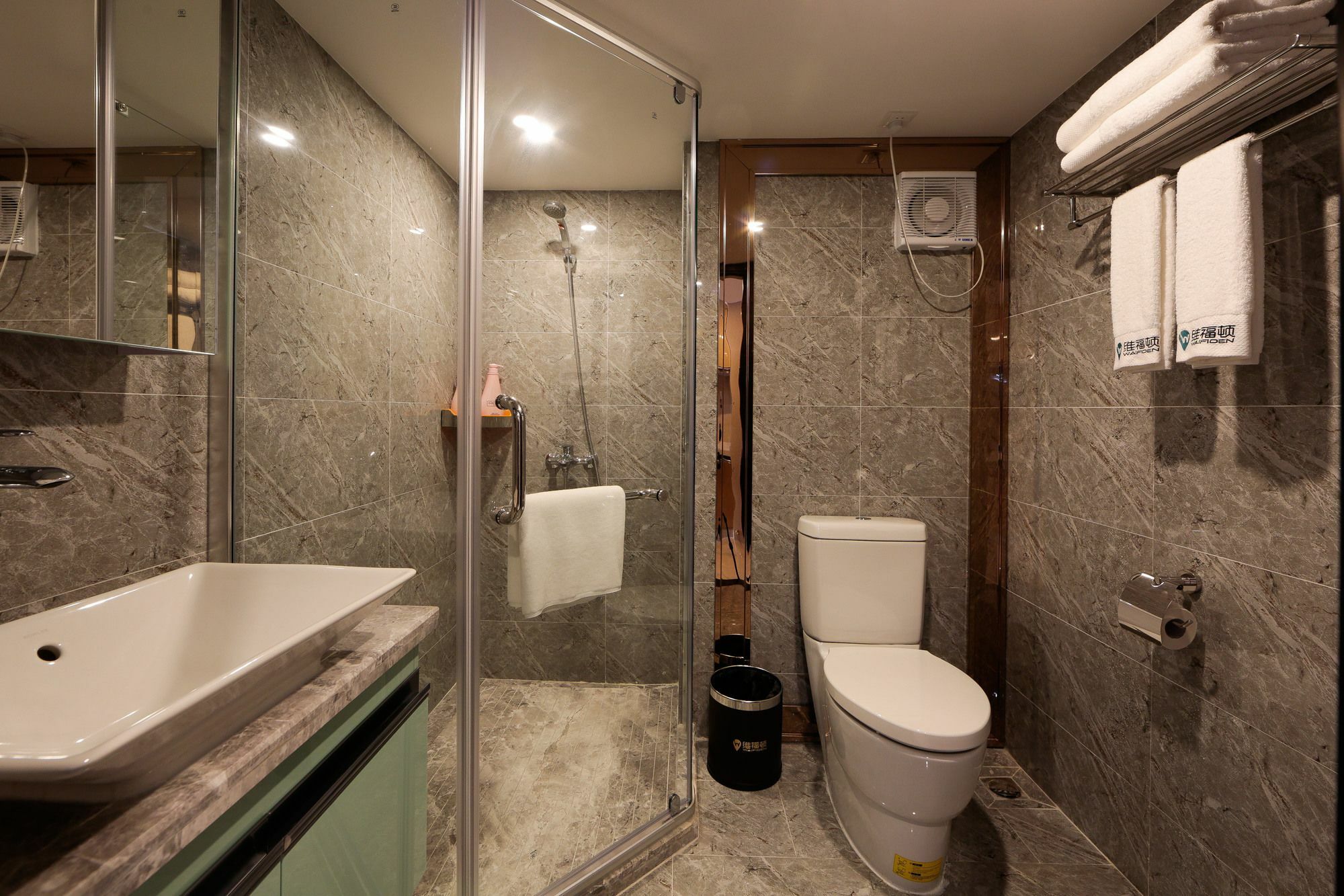 Waifiden Duplex Hotel Apartment Zhongyong Jinyu Branch-Free Shuttle Bus During The Canton Fair Eksteriør bilde